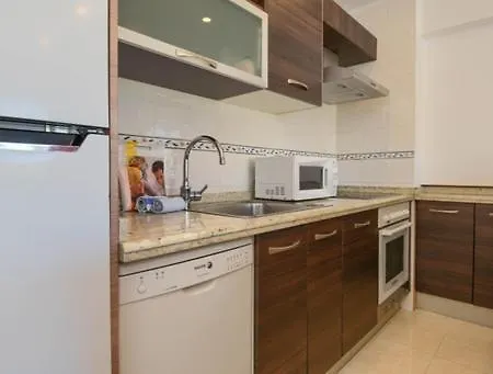 Apartamento Bonito En La Playa Del Arenal De *