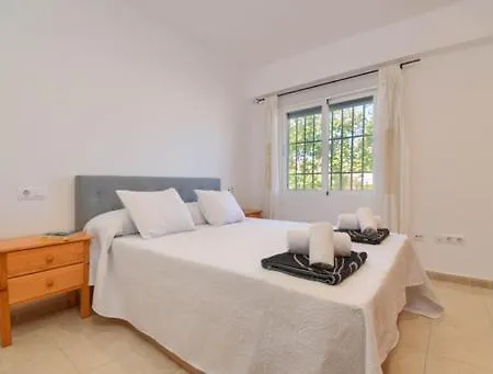 Bonito En La Playa Del Arenal De Apartamento